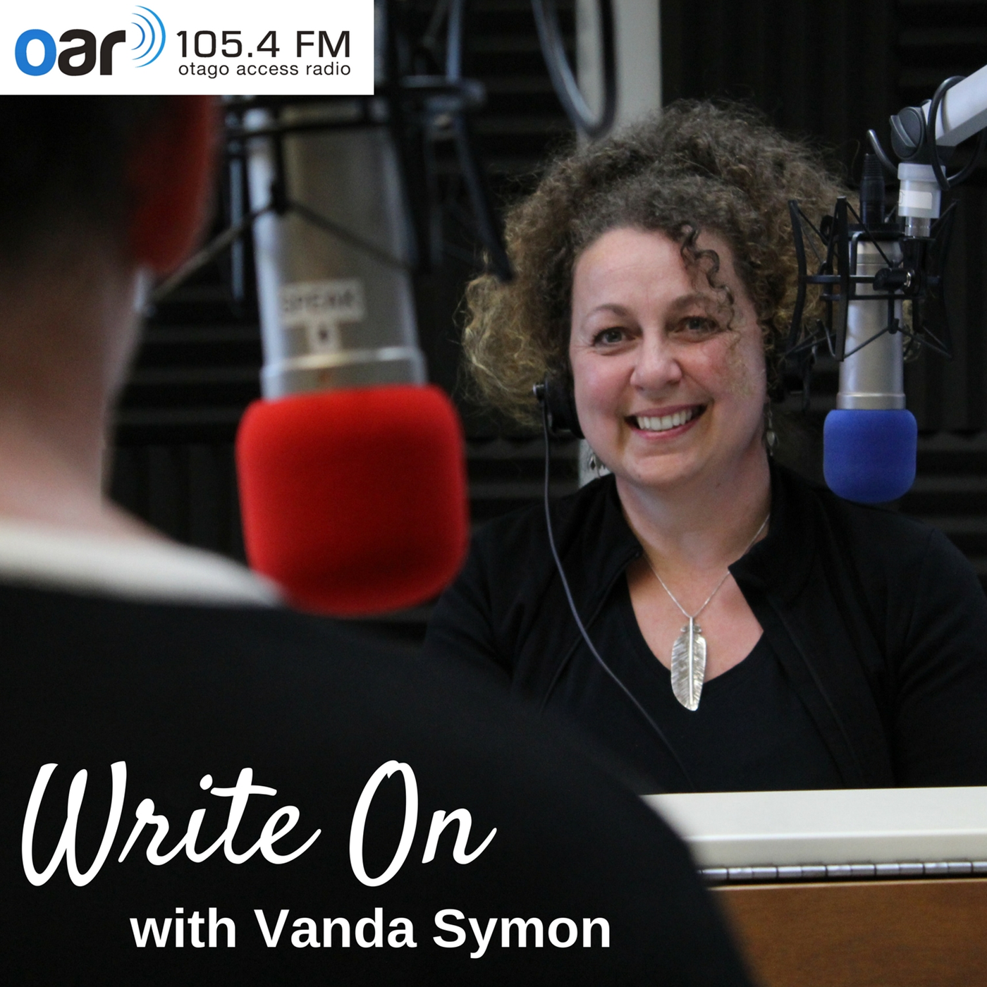 Write On with Vanda Symon - 11-12-2019 - Bronwyn Wylie Gibb and Chris Else